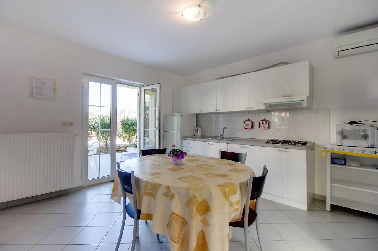 Appartement Apartmani Branko Nerezine