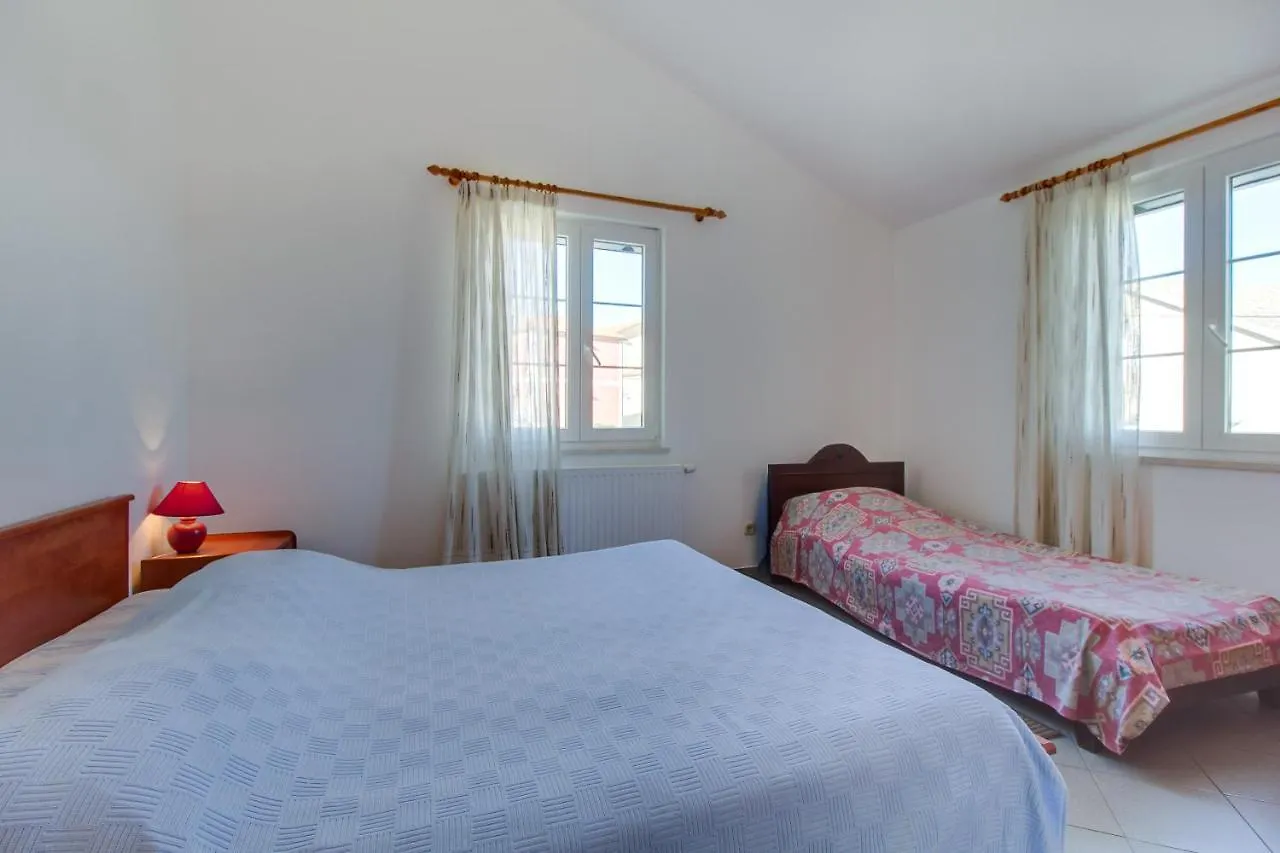 Apartmani Branko Nerezine Appartement